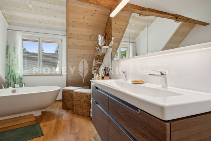 Historic House with Modern Flair - as a Duo (11)