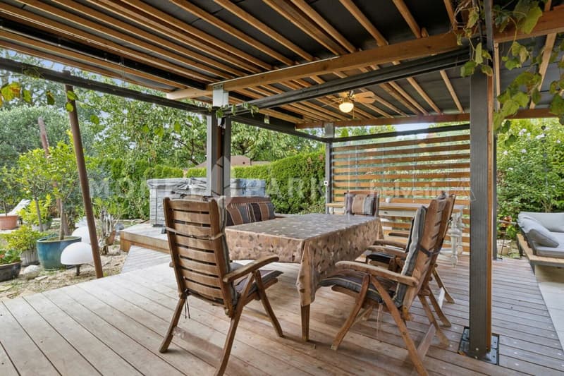 Historic House with Modern Flair - as a Duo (27)