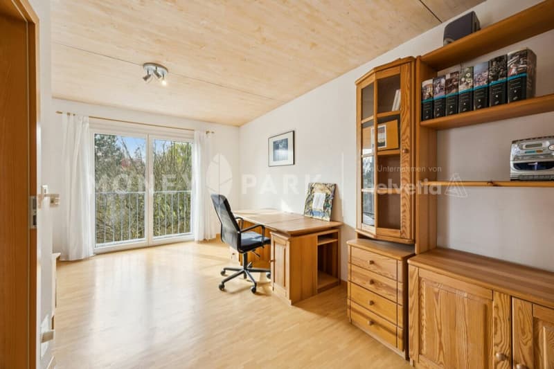 Charmante maison unifamiliale de 8,5 pièces avec beaucoup d'espace pour la famille et les loisirs (10)