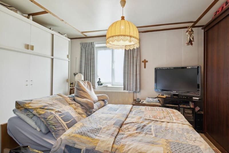 5-Bedroom Single-Family House with Restaurant (11)