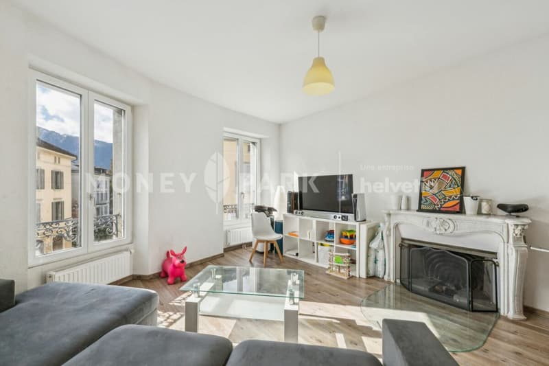 Duplex apartment with 3.5 rooms (2)