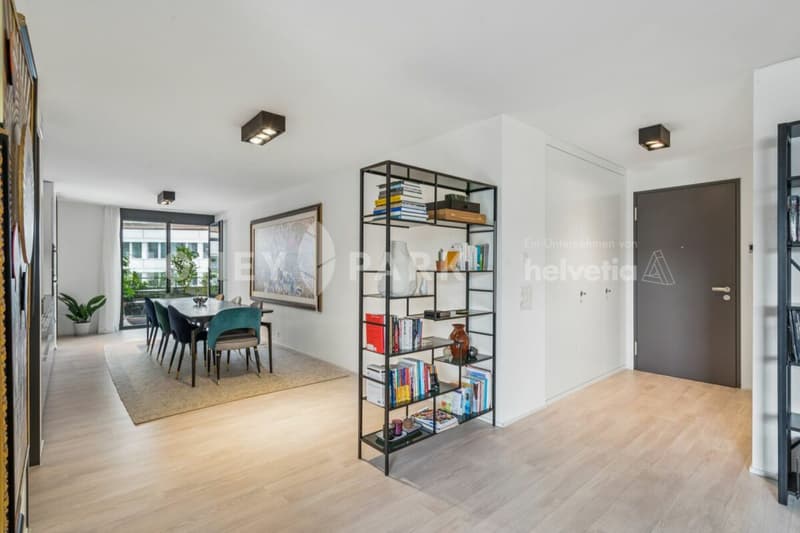 Exclusive 2.5-room apartment with two large terraces and plenty of privacy (4)