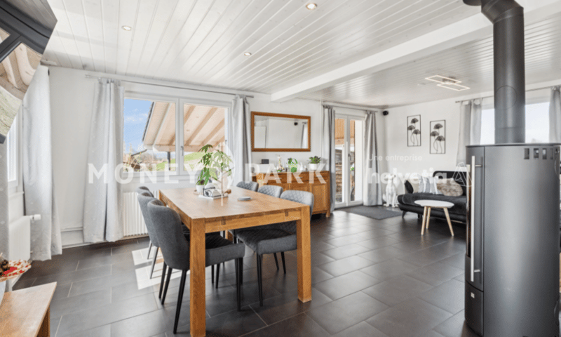 Einfamilienhaus mit Pool in Schmitten / Maison individuelle avec piscine à Schmitten (3)