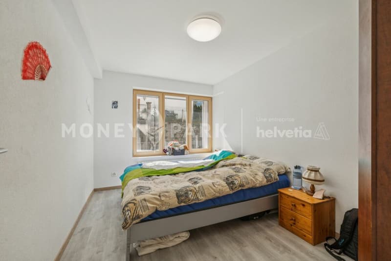 Beautiful bright 2.5-room apartment (11)