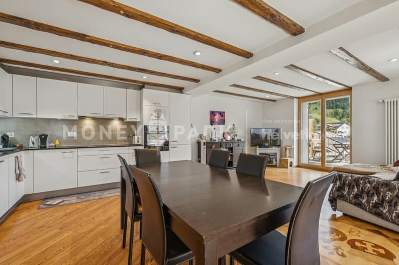 Beautiful bright 2.5-room apartment (8)