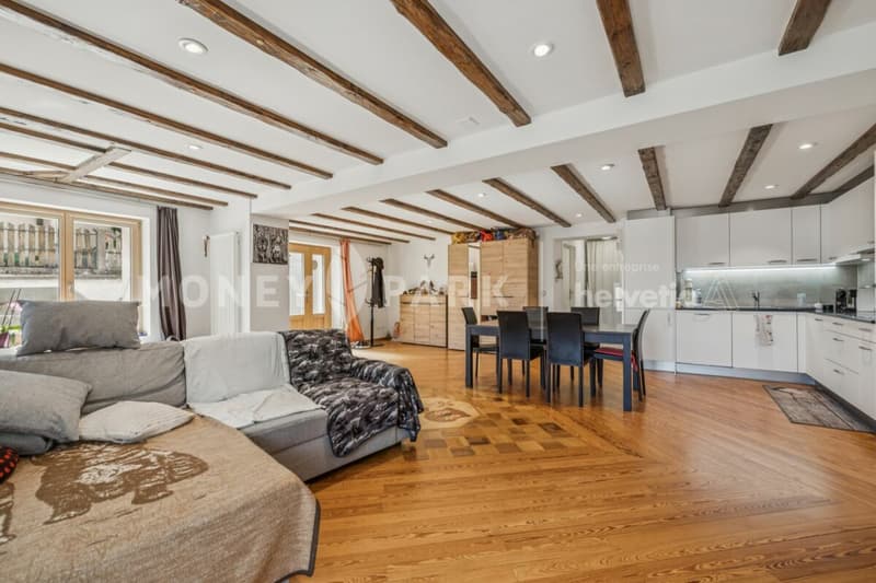 Beautiful bright 2.5-room apartment (7)
