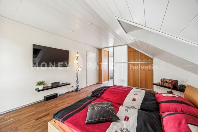 Exclusive maisonette attic apartment with gallery, sauna, and plenty of space to feel good (9)