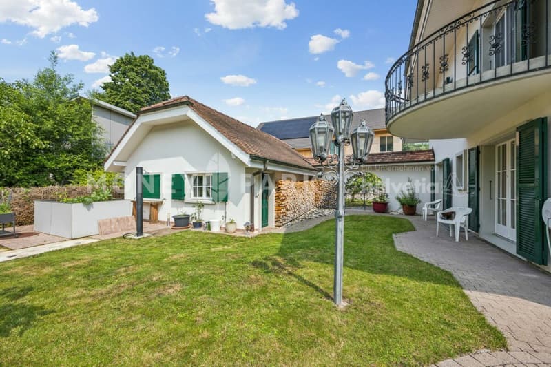 Exclusive 6.5-room villa - timeless and with many extras (16)