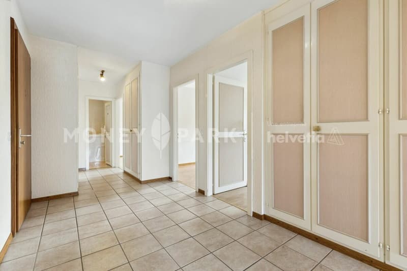 Apartment with strong potential for appreciation (6)