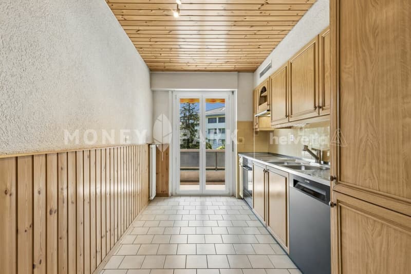 Apartment with strong potential for appreciation (5)