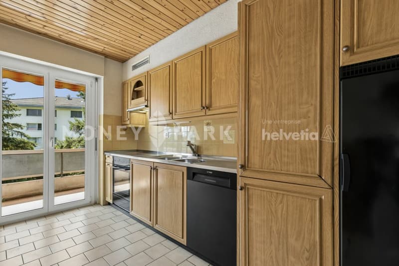 Apartment with strong potential for appreciation (3)