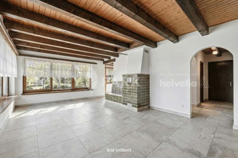 Attractive 5.5-room single-family house with terrace and balcony (2)