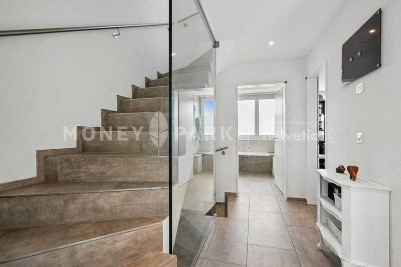 6.5 Room Row House in Family-Friendly Location (8)