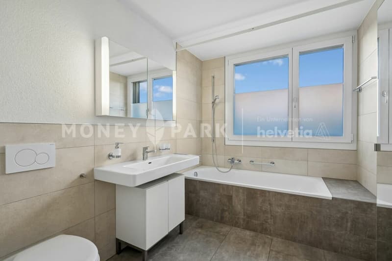 6.5 Room Row House in Family-Friendly Location (12)