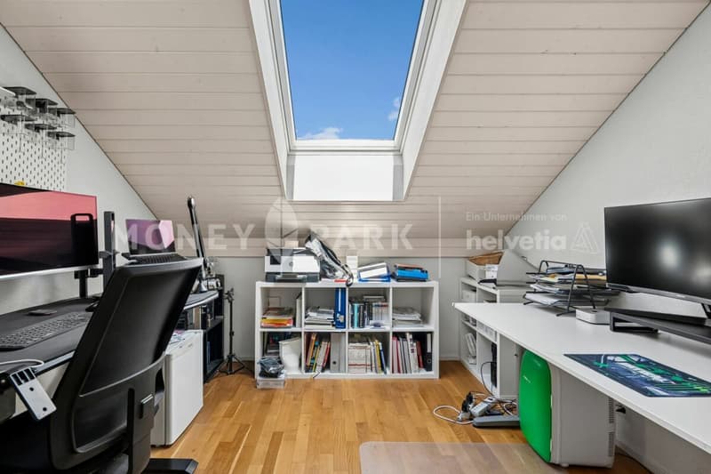 6.5 Room Row House in Family-Friendly Location (9)