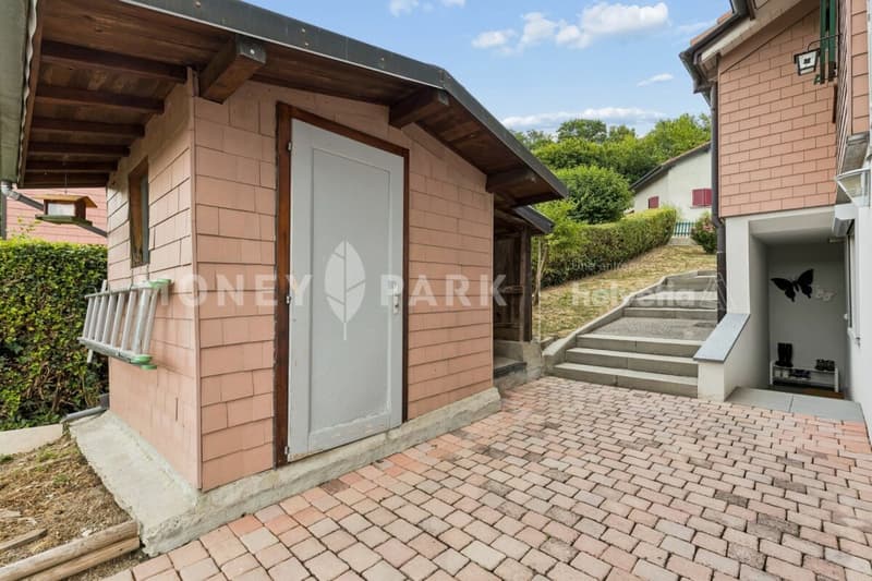 Individual house with 4.5 rooms (8)
