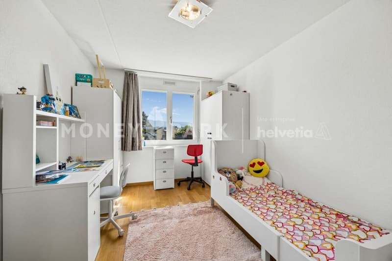 Schönes 5.5-Zimmer-Apartment in der Nähe des Bahnhofs (7)