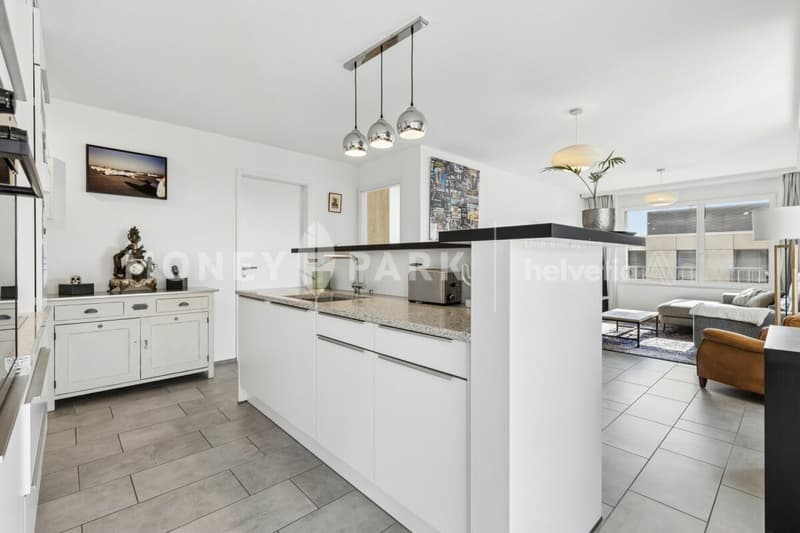 Prächtige 89,5m2 (gewichtete) Wohnung in der Nähe aller Annehmlichkeiten in Nyon (3)