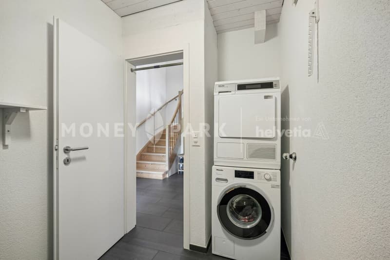 Attrayant appartement-maisonnette de 4,5 pièces en mansarde (15)