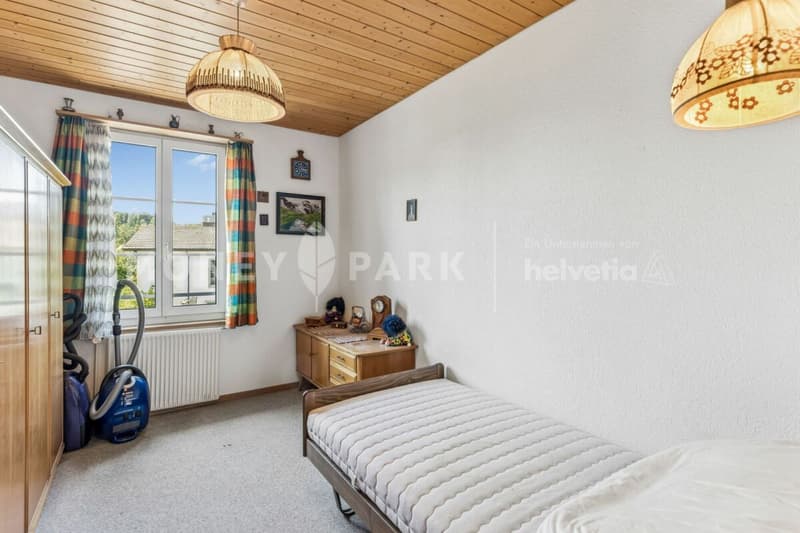 6-Zimmer-Doppelhaushälfte mit viel Potenzial (8)
