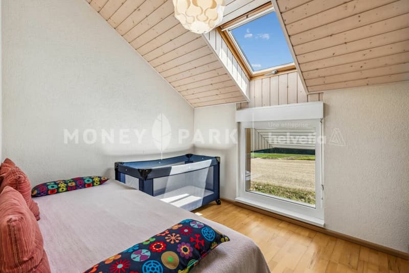 Villa familiale avec piscine à Boussens (11)