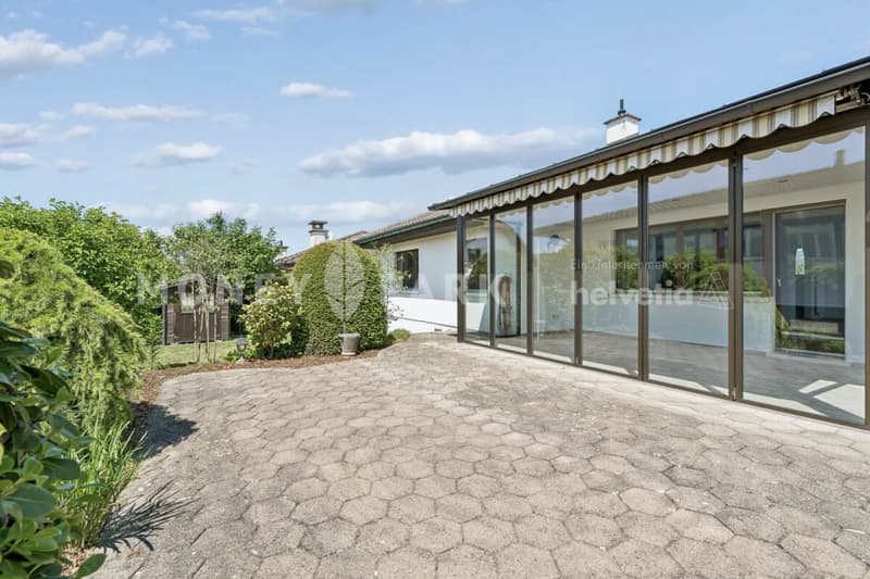 6.5-Zimmer-Einfamilienhaus in ruhiger Wohnlage mit Gartenidylle (7)