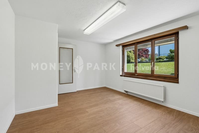 6.5-Zimmer-Einfamilienhaus in ruhiger Wohnlage mit Gartenidylle (15)