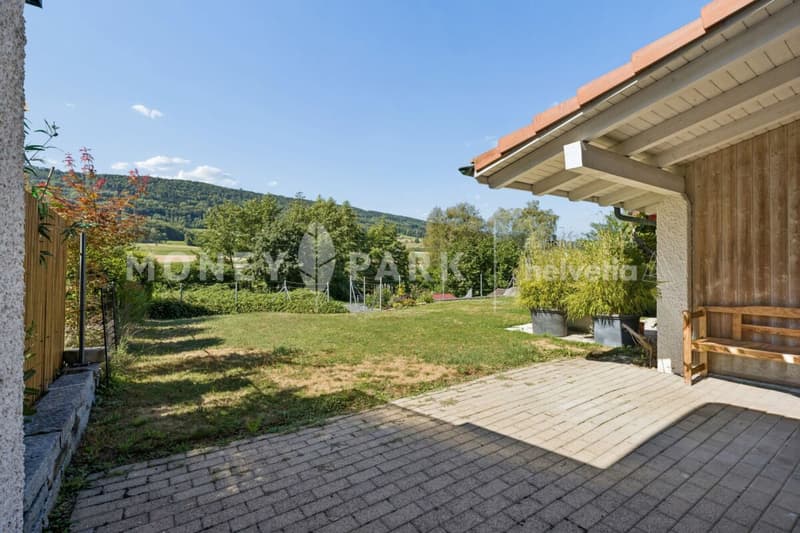 5.5-Zimmer-Reihenhaus mit Garten, Privatsphäre und Weitsicht (2)