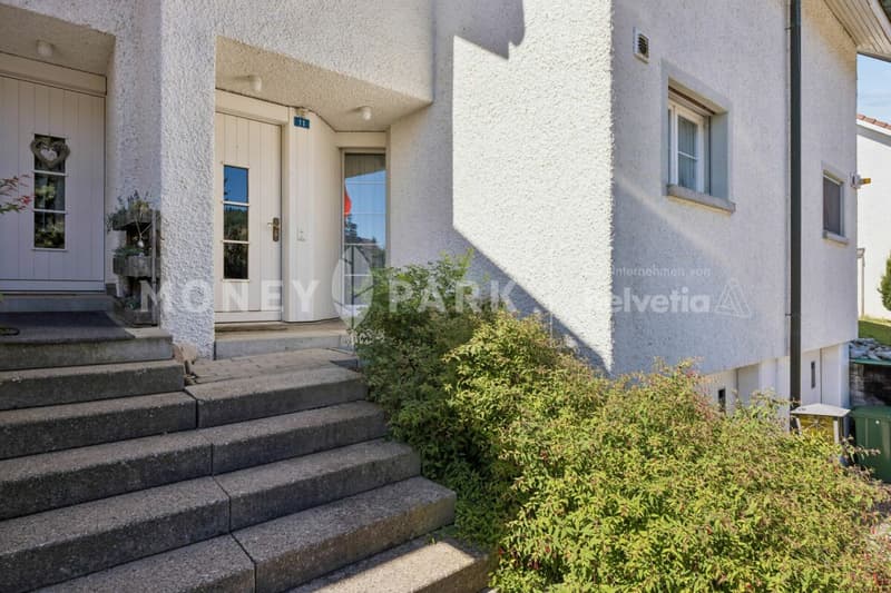 5.5-Zimmer-Reihenhaus mit Garten, Privatsphäre und Weitsicht (12)