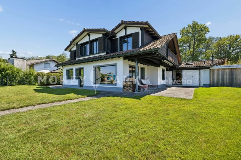 Wohnen direkt am Wasser: Einfamilienhaus mit privatem Bootssteg und Badeplatz (11)