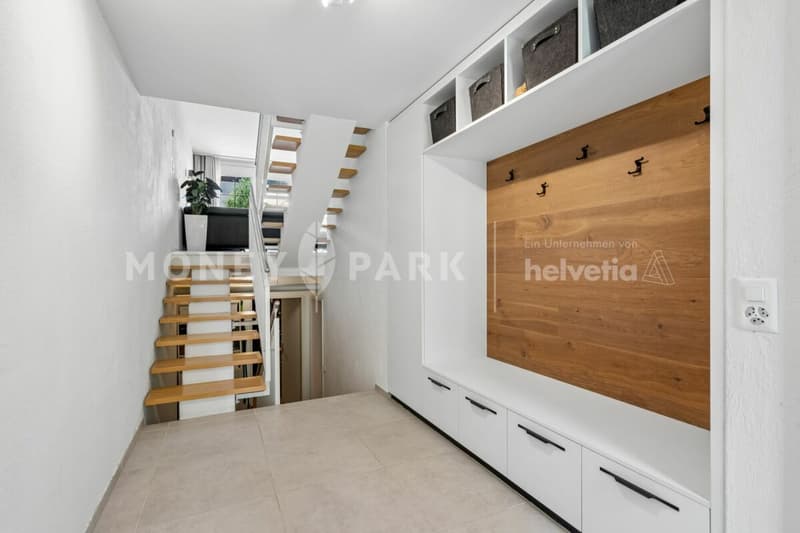 5.5-Zimmer-Reihenmittelhaus mit besonderem Wohngefühl und Garten (4)