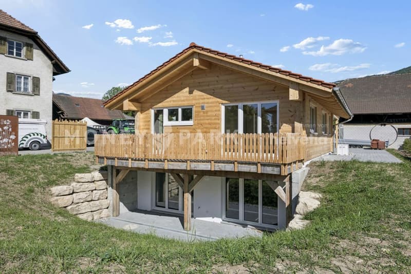 Freistehendes 4.5-Zimmer-Einfamilienhaus in hochwertiger Holzbauweise (3)