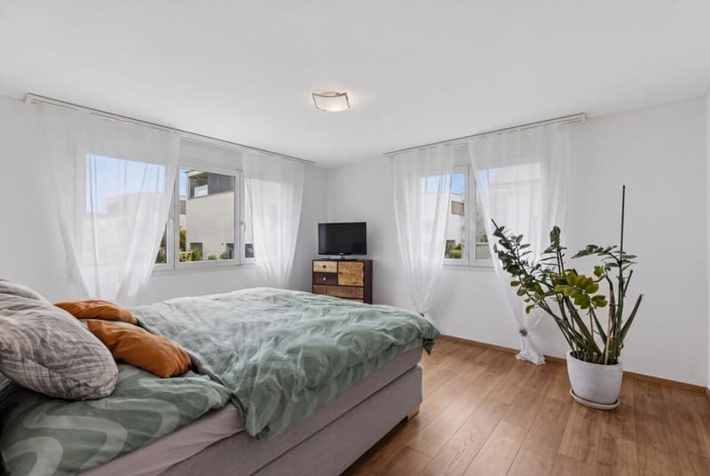 Familienfreundliches 6-Zimmer-Einfamilienhaus mit Garten (17)