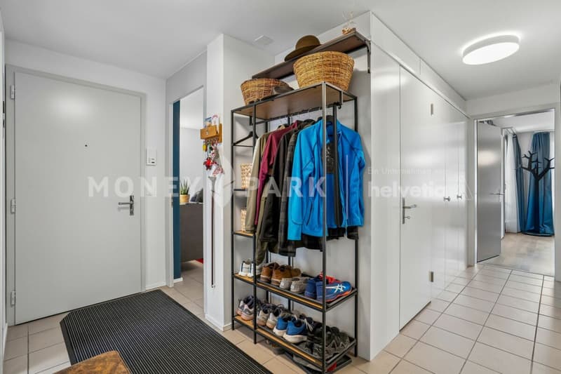 charmante 3.5-Zimmer-Wohnung mit zwei Balkonen (3)