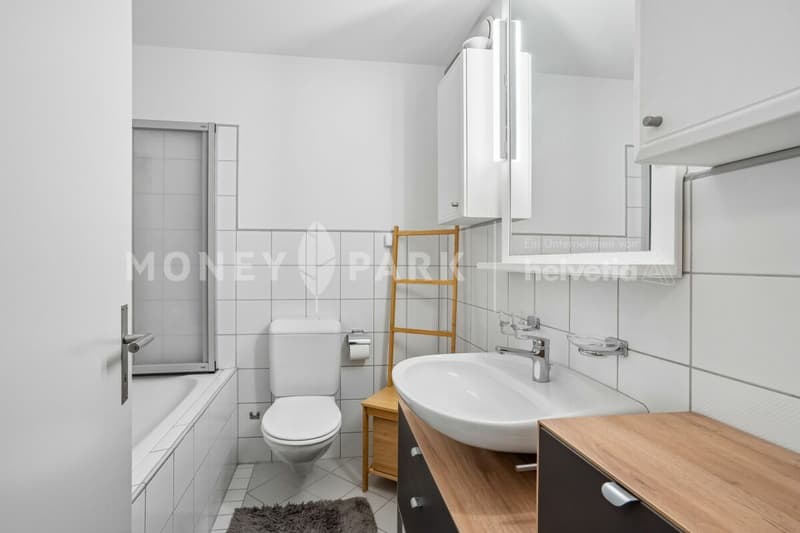 charmante 3.5-Zimmer-Wohnung mit zwei Balkonen (6)