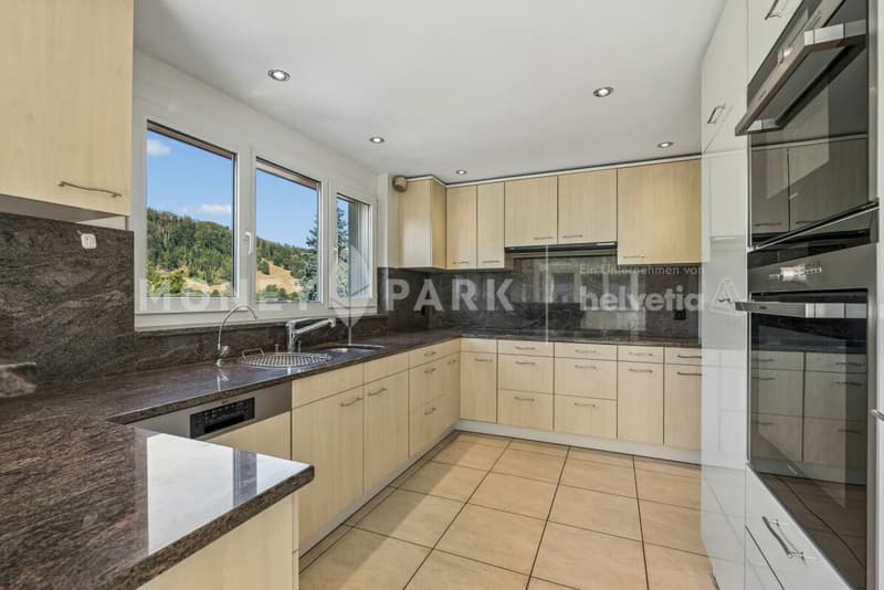 6.5-Zimmer-Einfamilienhaus mit Aussicht und Gestaltungspotenzial (3)
