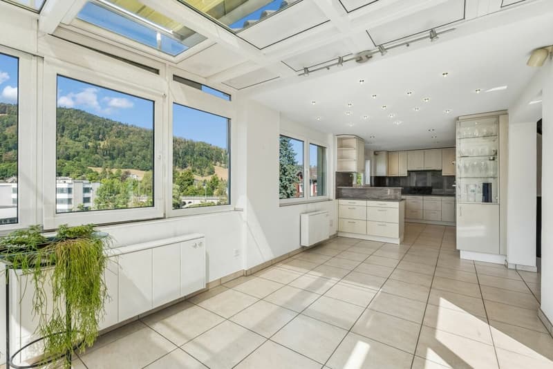 6.5-Zimmer-Einfamilienhaus mit Aussicht und Gestaltungspotenzial (4)