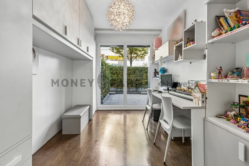 Superbe appartement de 5 pièces dans une résidence Minergie I CASATAX (12)