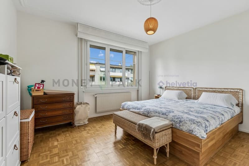 Appartement transformable en 3.5 pièces, actuellement aménagé en 4.5 pièces, au centre de Lausanne. (5)