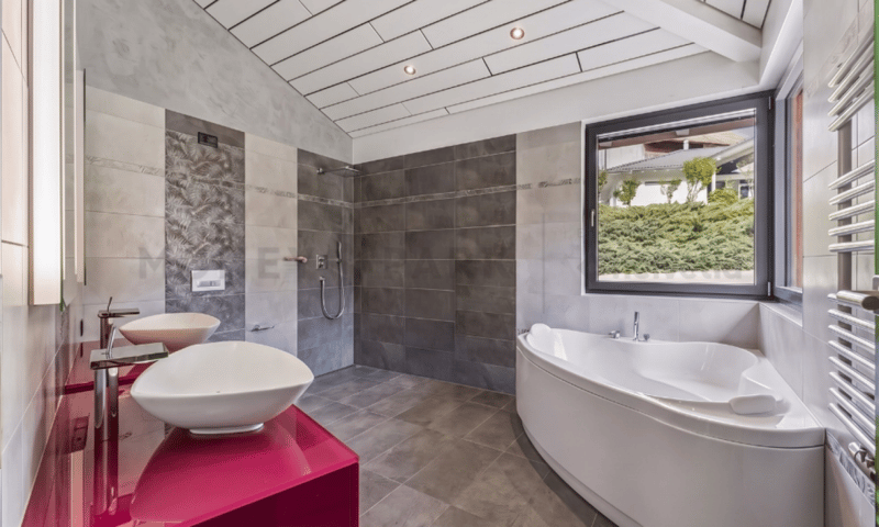 Une superbe villa de type méditerranéen, deux lieux d'habitation (7)
