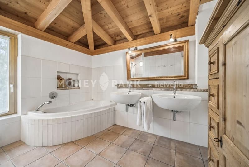 Magnifique villa avec piscine et suite parentale exclusive (8)