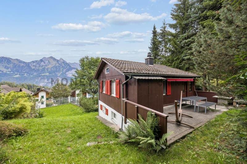 Ferienhaus mit zwei Wohneinheiten und unverbaubarer Fernsicht (1)