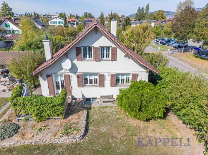 Familientraum im Herzen von Thun: Freistehendes 5.5 Zimmer Einfamilienhaus (2)
