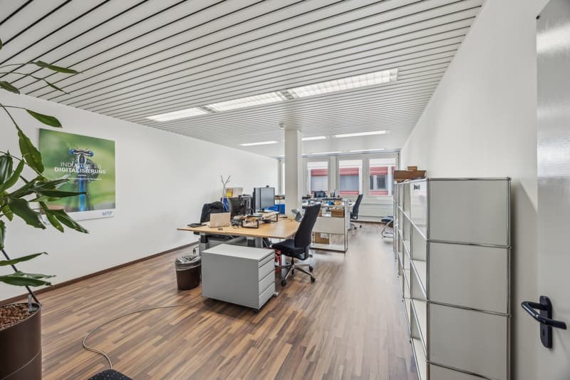 Flessibile e moderno: spazio ufficio con molti extra! (14)