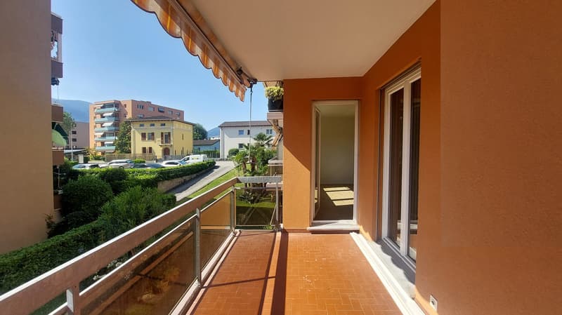 Bellissimo appartamento di 4,5 locali con ampio balcone in affitto ad Ascona. (4)