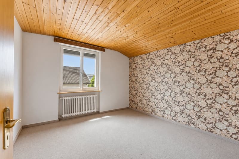 Charmantes 6.5-Zimmer-Zweifamilienhaus an ruhiger Lage in Rupperswil (11)