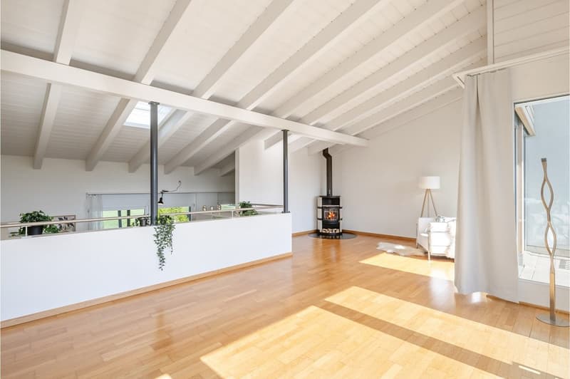Traumhafte 4.5-Zimmer-Maisonette-Wohnung mit Terrasse, Bergblick und Hobbyraum in Holzhäusern (5)