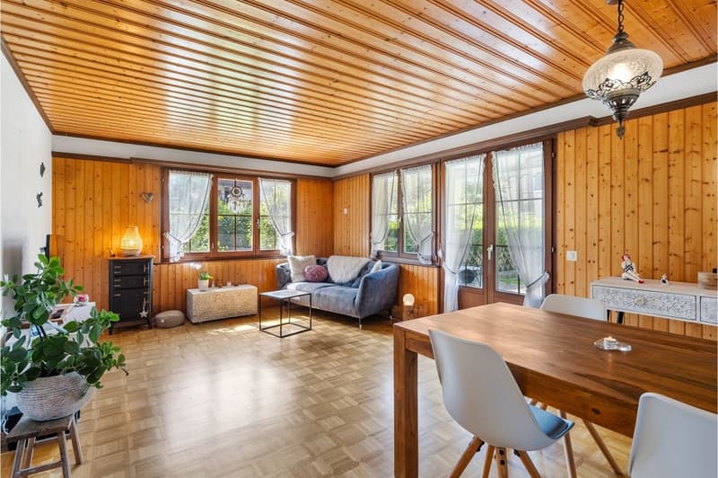 2.5-Zimmer-Wohnung mit Gartensitzplatz (1)