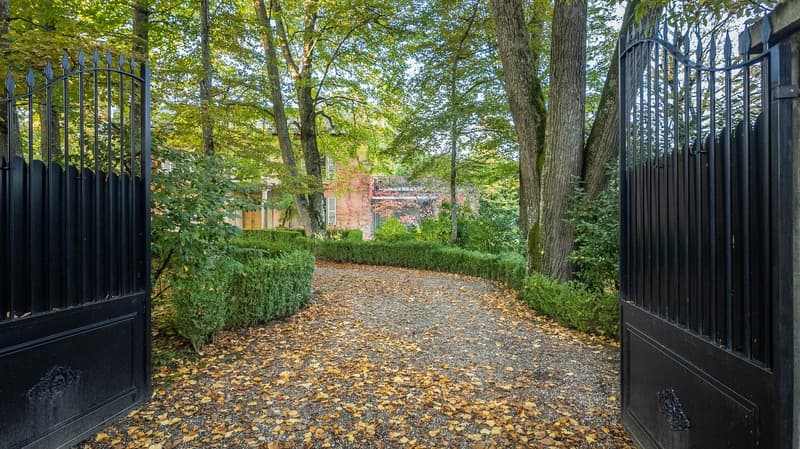 Prächtige toskanische Villa mit 14 Zimmern in Versoix (5)
