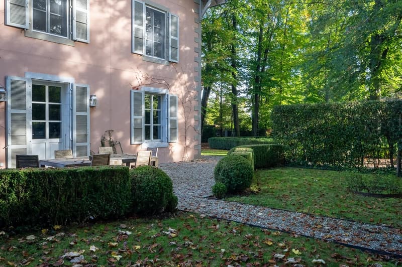 Prächtige toskanische Villa mit 14 Zimmern in Versoix (21)
